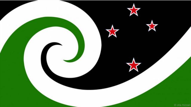Mẫu thiết kế của nghệ sĩ, hoạ sĩ vẽ tranh minh hoạ người New Zealand, Otis Frizzell, cũng thiết kế dựa trên những mô-típ truyền thống của thổ dân Maori