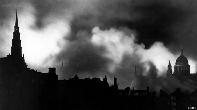Londres bombardeada