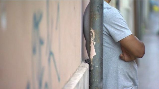 menores migrantes en las calles europeas, acaban en las drogas y la prostitución
