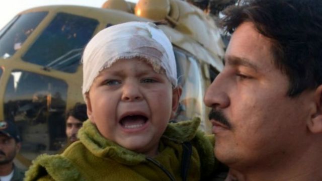 زلزله افغانستان و پاکستان سرما بی خانمان ها را تهدید می کند Bbc News فارسی