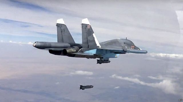 Бомардировщик Су-34 в Сирии