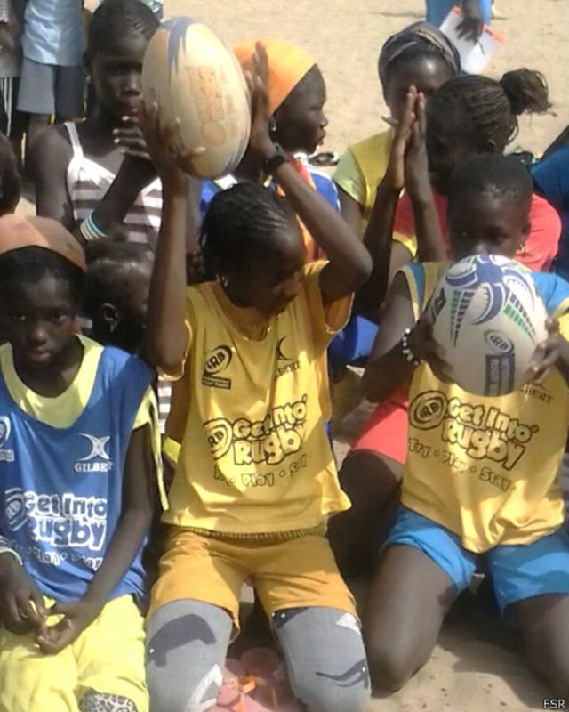 L’engouement de sénégalaises pour le rugby - BBC News Afrique