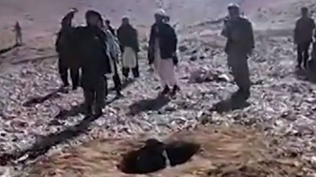 افراد مسلح یک زن را در ولایت سرپل افغانستان تیرباران کردند Bbc News فارسی