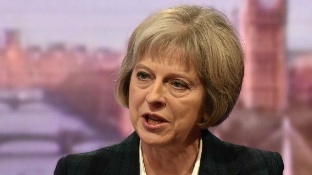 Bà Theresa May
