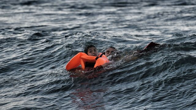 Menino de dois anos morreu afogado nas Maldivas. Estava de férias