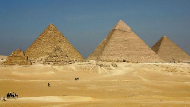 Por qué hay gente que cree que las pirámides de Egipto fueron graneros? -  BBC News Mundo