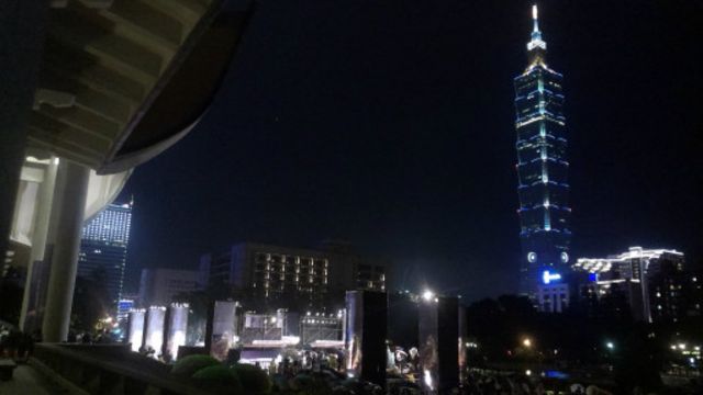 金馬獎在台北國父紀念館舉行，可以看到附近的台北101大樓。