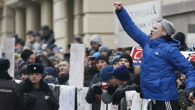 土耳其击落俄罗斯战机,在俄国引发抗议