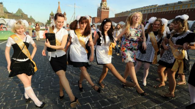 Выпускницы на Красной площади