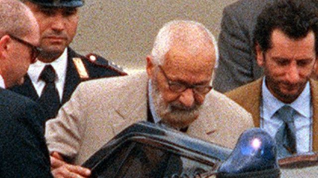 استاد اعظم لژ جنجالی فراماسونری ایتالیا درگذشت Bbc News فارسی