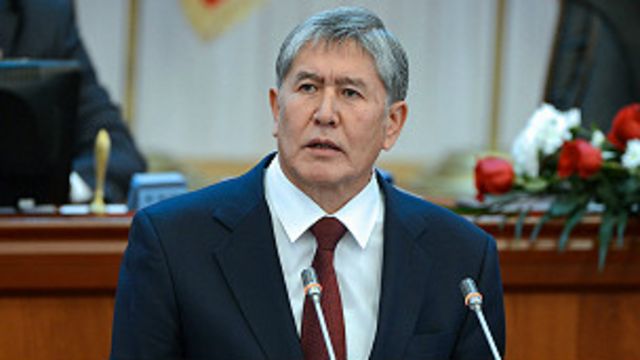 Кыргызстандын президенти Алмазбек Атамбаев