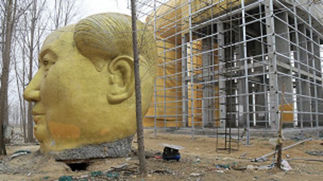 Estatua Mao