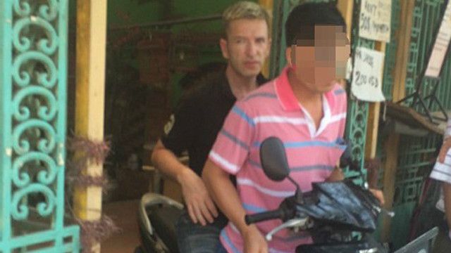 Vadim Scott Benderman là người nước ngoài mới nhất phải ra tòa tại Việt Nam về cáo buộc tội “dâm ô với trẻ em”