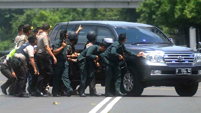 Polri: Korban ledakan di Sarinah 7 tewas, 5 adalah pelaku - BBC News  Indonesia