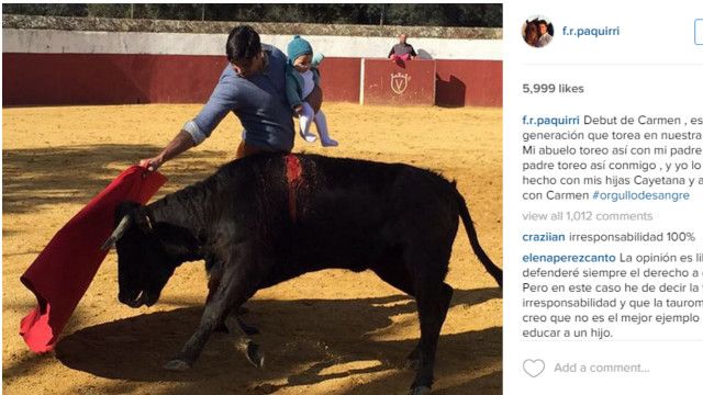 La polémica que desató en España la foto de Francisco Rivera toreando con  su hija en brazos - BBC News Mundo