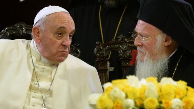 katolik ve ortodoks kiliseleri bağımsızlığını hangi yılda ilan etmiştir