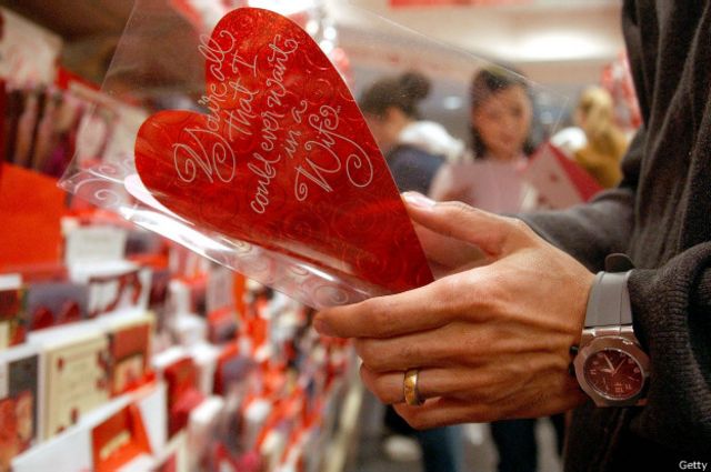 ¿Quién fue San Valentín y por qué es el santo que asociamos al amor? - BBC News Mundo