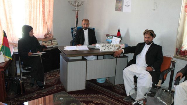 چالش امید زنان در خط مقدم مبارزه با فساد در افغانستان Bbc News فارسی