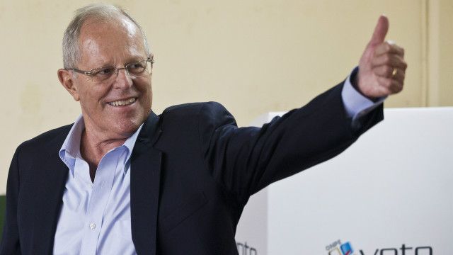 Entre La Música La Selva Y La Economía Quién Es Pedro Pablo Kuczynski El Nuevo Presidente De 