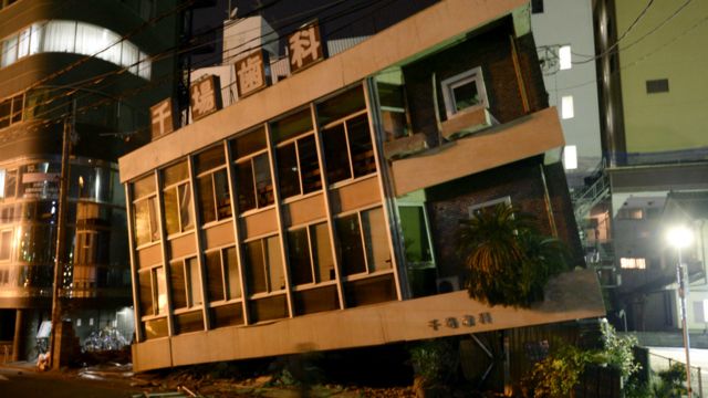 日本九州地震 7 3级地震再袭熊本市至少人死亡 c News 中文