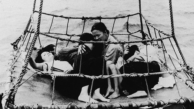 Tháng Tư đen' và thủy triều đỏ - BBC News Tiếng Việt
