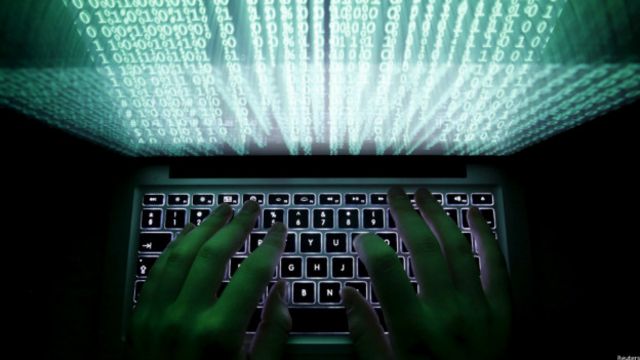 网络安全议题中通过网络窃取知识产权是一大关注。