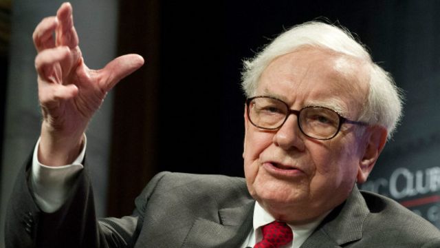 Por qué el tercer hombre más rico del mundo, Warren Buffett, está  interesado en Apple y Yahoo? - BBC News Mundo