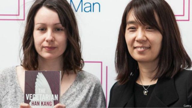 韩国作家韩江以小说 素食者 获国际布克奖 c News 中文 韩国作家韩江以小说 素食者 获国际布克奖 c News 中文