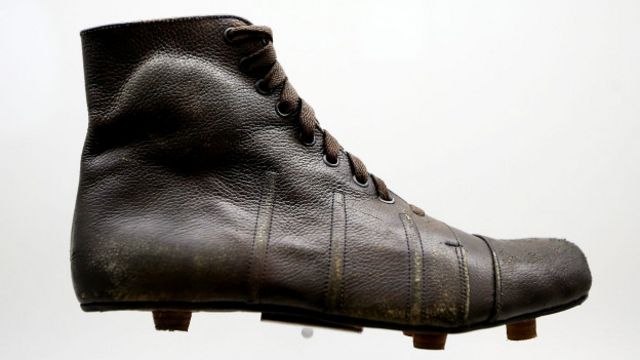 malo Sombra En Vivo Tachones, guayos, chuteras, botines... Los llamativos nombres y anécdotas  de los zapatos de fútbol - BBC News Mundo