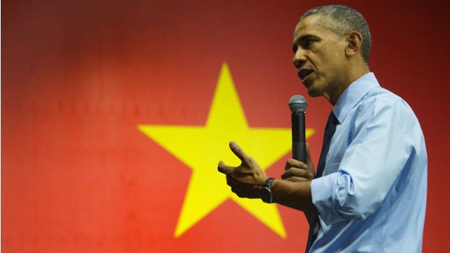 Trong chuyến đi đến Việt Nam, ông Obama cũng nhiều lần nhắc đến việc hỗ trợ khắc phục hậu quả chiến tranh