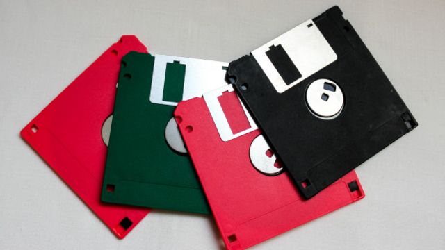 Pinchazo Centrar Coche Cómo el disquete ha logrado sobrevivir a las nuevas tecnologías - BBC News  Mundo