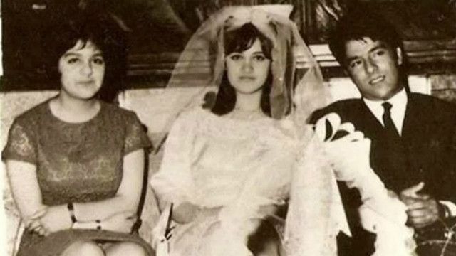 آلبوم عکس احمد ظاهر خواننده مشهور افغانستان Bbc News فارسی