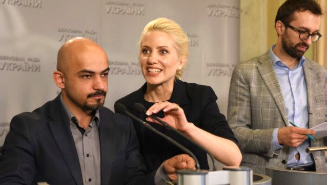 депутати парламенту Мустафа Найєм, Світлана Заліщук, Сергій Лещенко