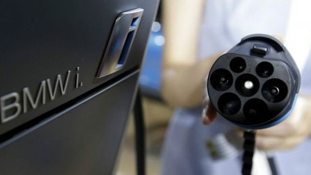 سيارات كهربائية ذاتية القيادة قريبا من انتاج بي أم دبليو Bbc News عربي