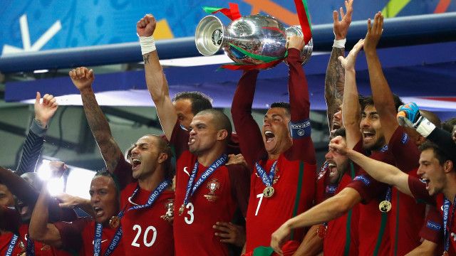 Bồ Đào Nha vô địch Euro 2016 - BBC News Tiếng Việt