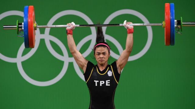 é‡Œç´„2016 å¥³å­èˆ‰é‡è¨±æ·'æ·¨å¥ªä¸‹å°ç£é‡Œç´„å¥§é‹ç¬¬ä¸€é‡' Bbc News ä¸­æ–‡