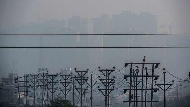 Смог над Делі. Індія - країна, у якій, за підрахунками ОЕСР, дочасна смертність від брудного повітря зростатиме найстрімкіше