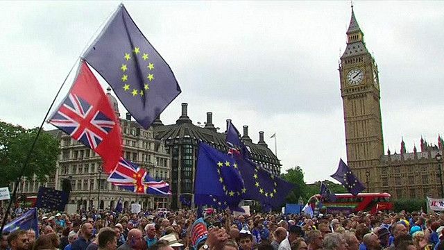 EU ထဲကနေ UK ထွက်ဖို့ အစီအစဉ်က ၂နှစ် ကြာမယ်လို့ ဗြိတိန် ဝန်ကြီးချုပ် ပြော