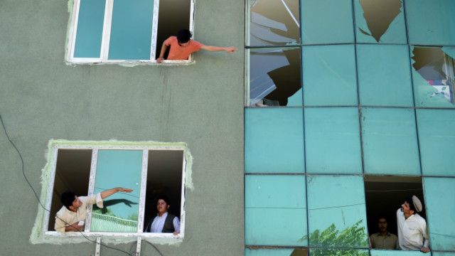 زندگی در کابل چهار انفجار انتحاری در کمتر از ۲۴ ساعت Bbc News فارسی