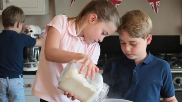 George, Charlotte and Louis baking