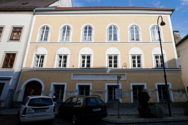 Inzu Adolf Hitler yavukiyemo mu mujyi wa Braunau am Inn, muri Otrishe