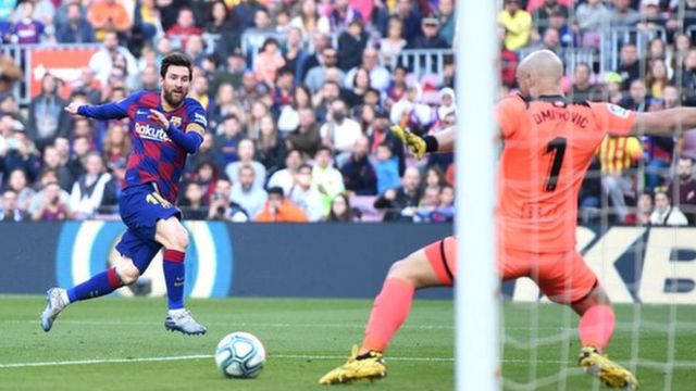 Lionel Messi akifunga goli
