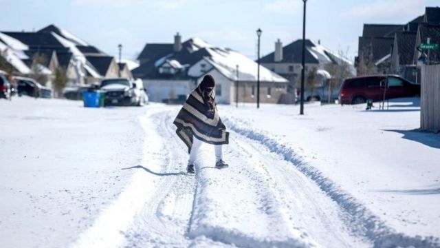 Neighborhoods like this in Pflugerville faced long hours without power