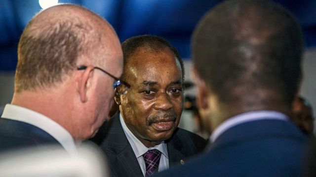Des participants au "dialogue national"