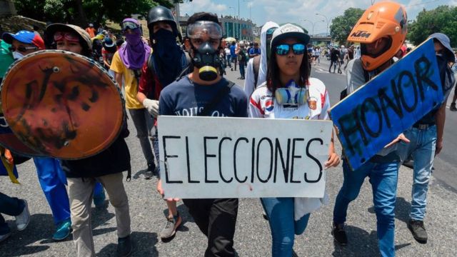 Desde finales de marzo, la oposición ha protagonizado protestas contra el gobierno de Maduro.