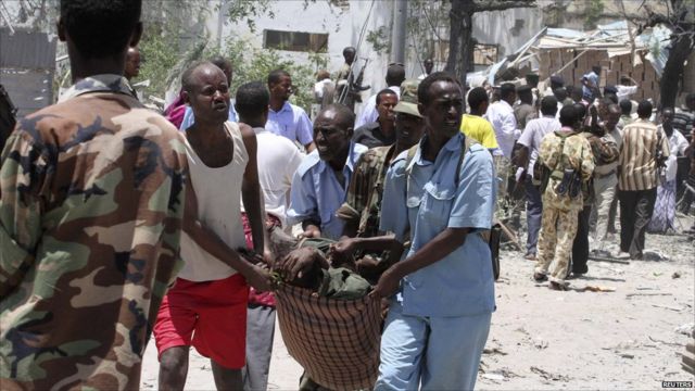 Umwiyahuzi w'ibisazu bya bombe yishe abantu bane muri Somaliya