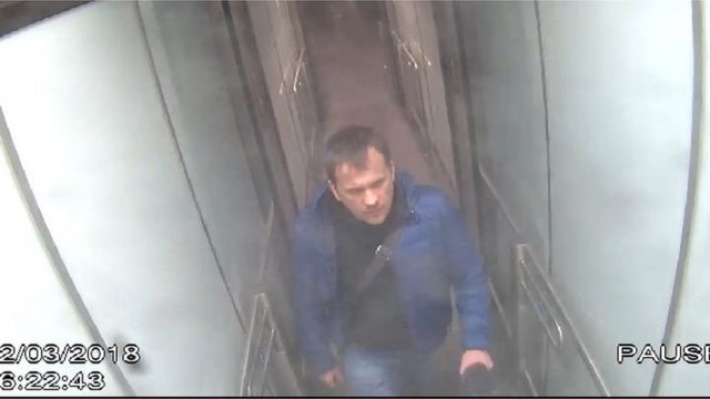 Александр Петров