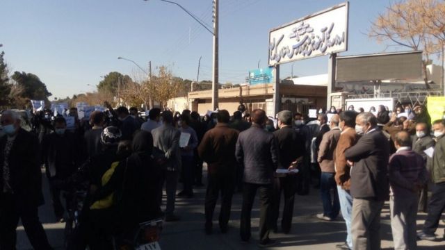 تجمع معلمان در شهر کرمان
