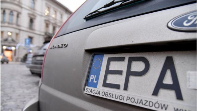 авто з іноземною реєстрацією