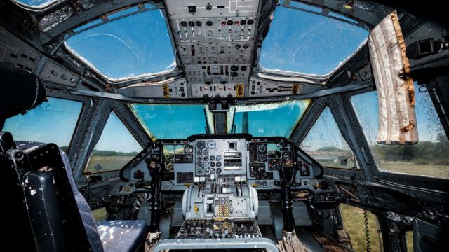 Cabina de uno de los aviones de "los vuelos de la muerte".